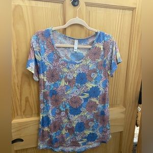LuLaRoe Top . S